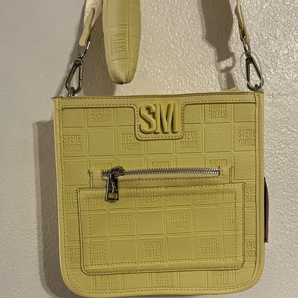 Steve Madden Lemon Yellow Embossed Crossbody With matching wristlet